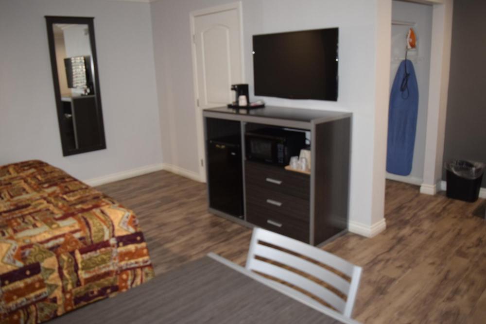Guest Room Amenities