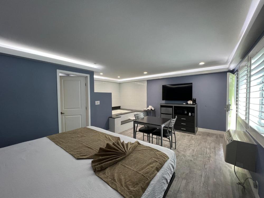 Guest Room Amenities